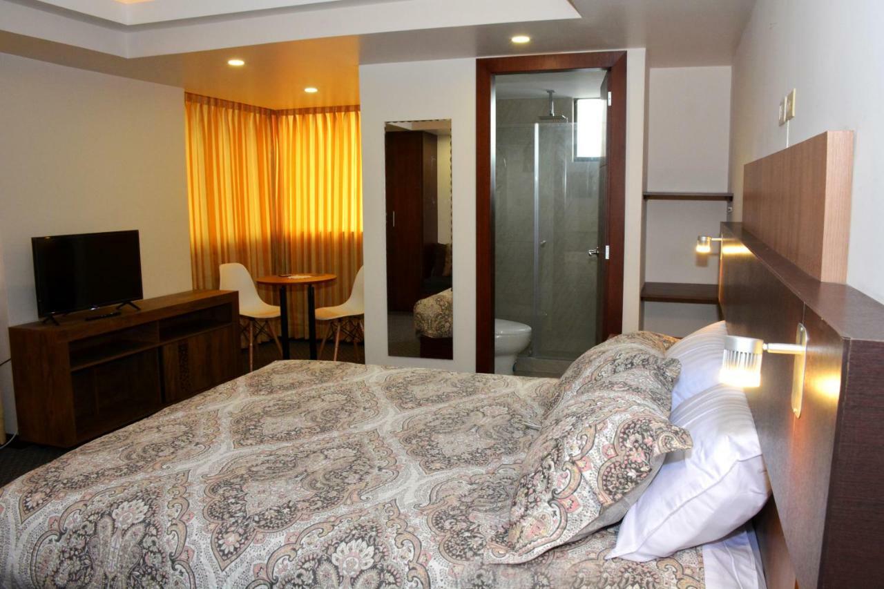 Los Angeles Stay Inn Quito Esterno foto