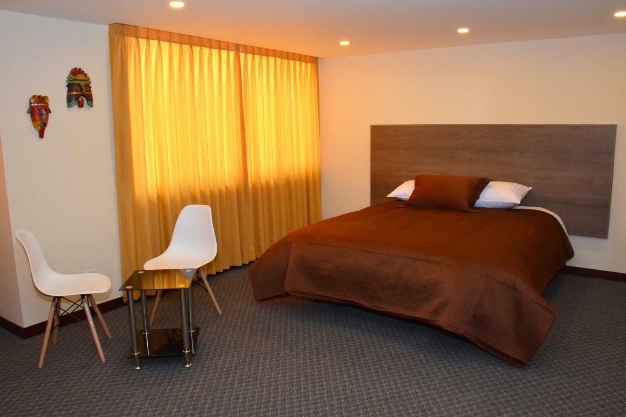 Los Angeles Stay Inn Quito Esterno foto