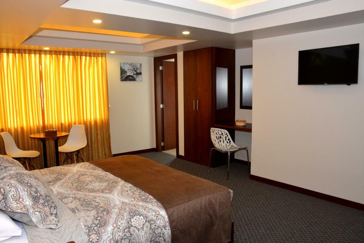 Los Angeles Stay Inn Quito Esterno foto
